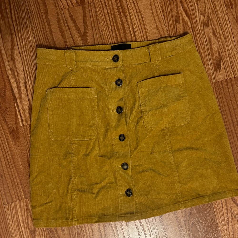 Super cute cordouy skirt
